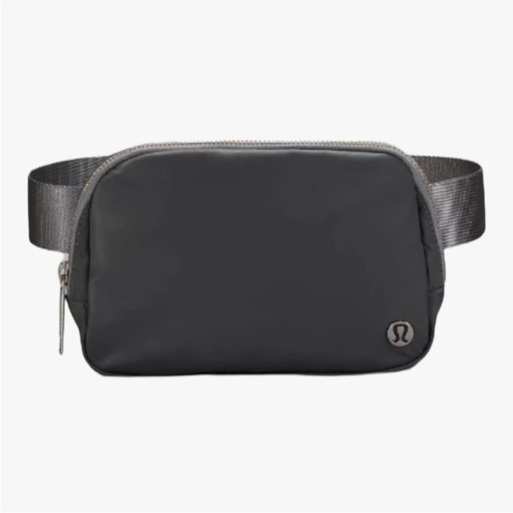 NWT Lululemon Athletica Everywhere Belt Bag 1L ASPHALT GREY